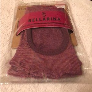 Toesox Bellarina socks, half toe with grip